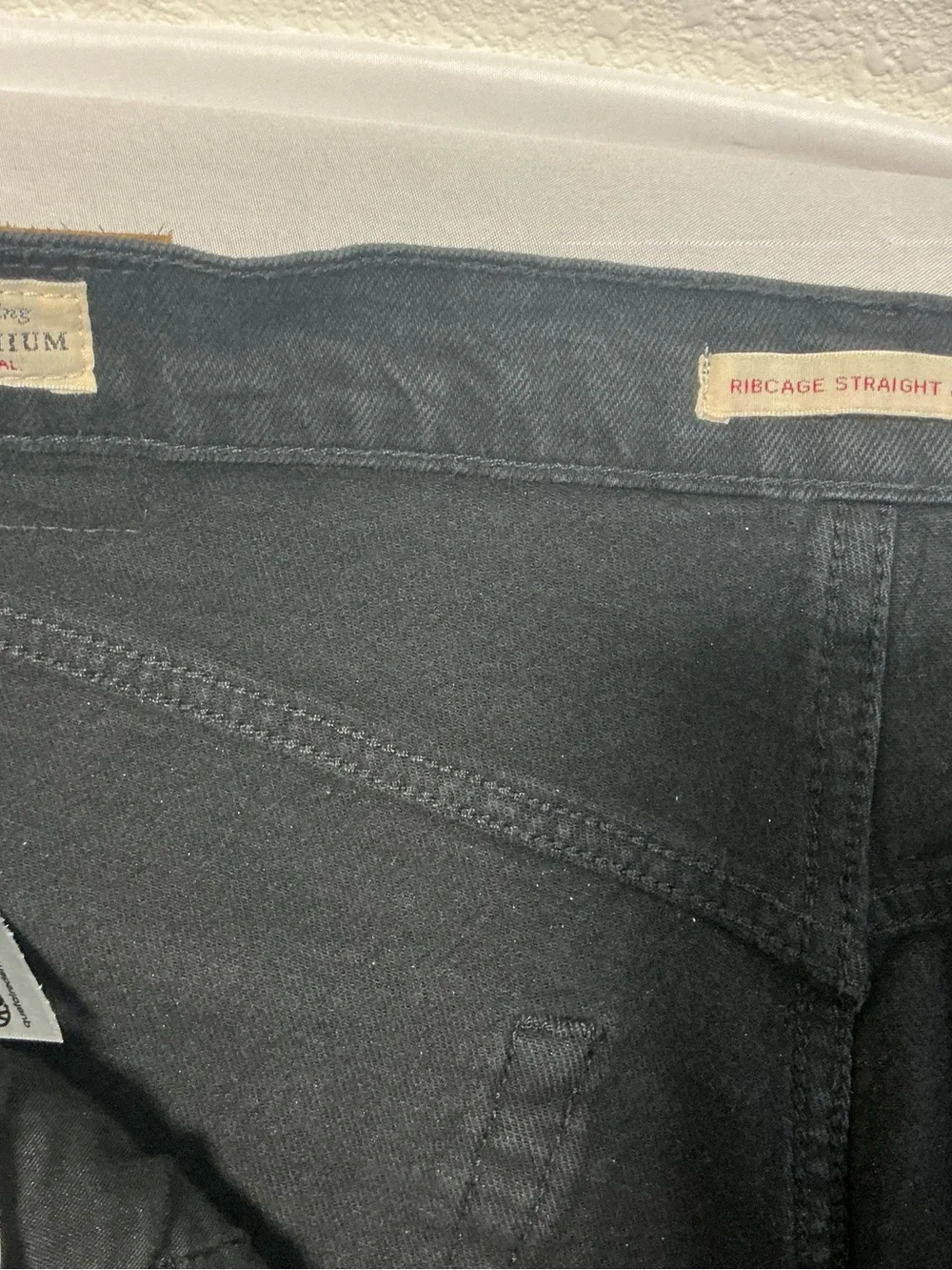 Levi's Straight Black Men's Jeans waist 33